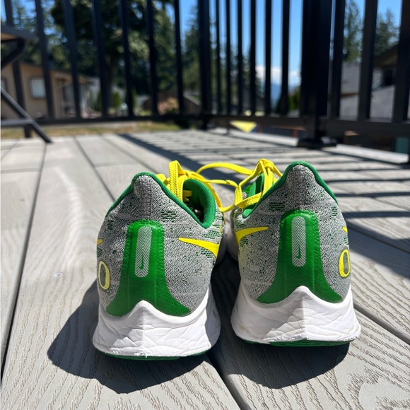 Nike Zoom Pegasus 36 Mighty Oregon Ducks Running Shoes Mens Size 12.5 C1… - Picture 9 of 10